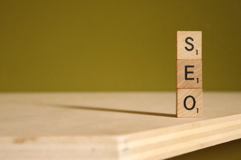 A wooden block featuring the keyword "SEO" spelled out.